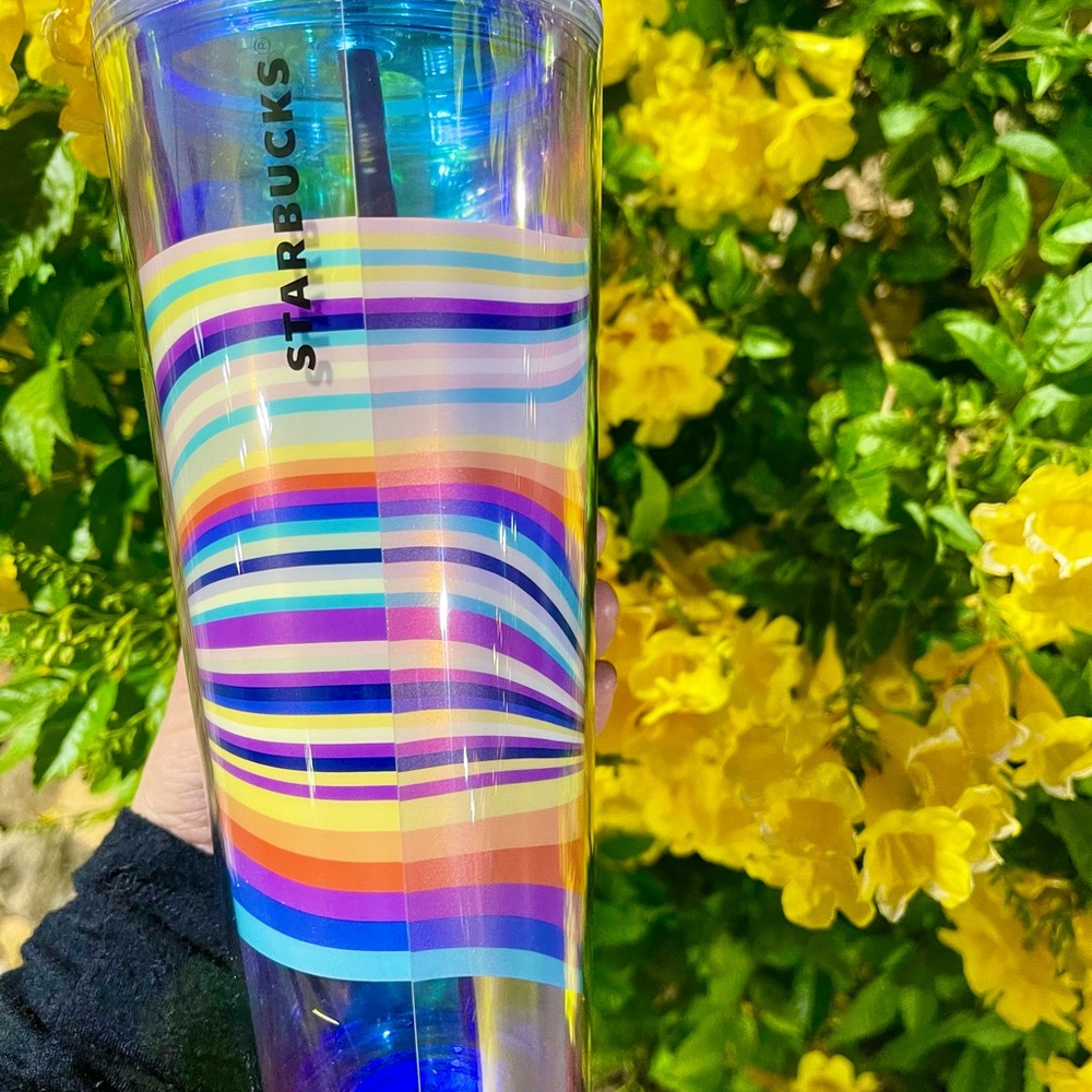 🌈RARE🌈Target exclusive wavy rainbow tumbler cup - Picture 8 of 8